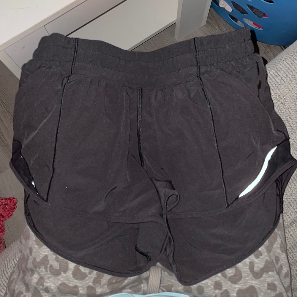 Lululemon hotty hot shorts